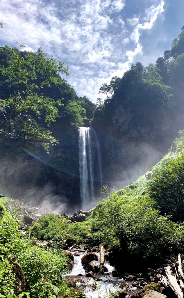 平湯大滝全景